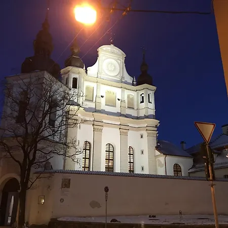 Апартаменты Cozy In The Heart Of Old Town *
